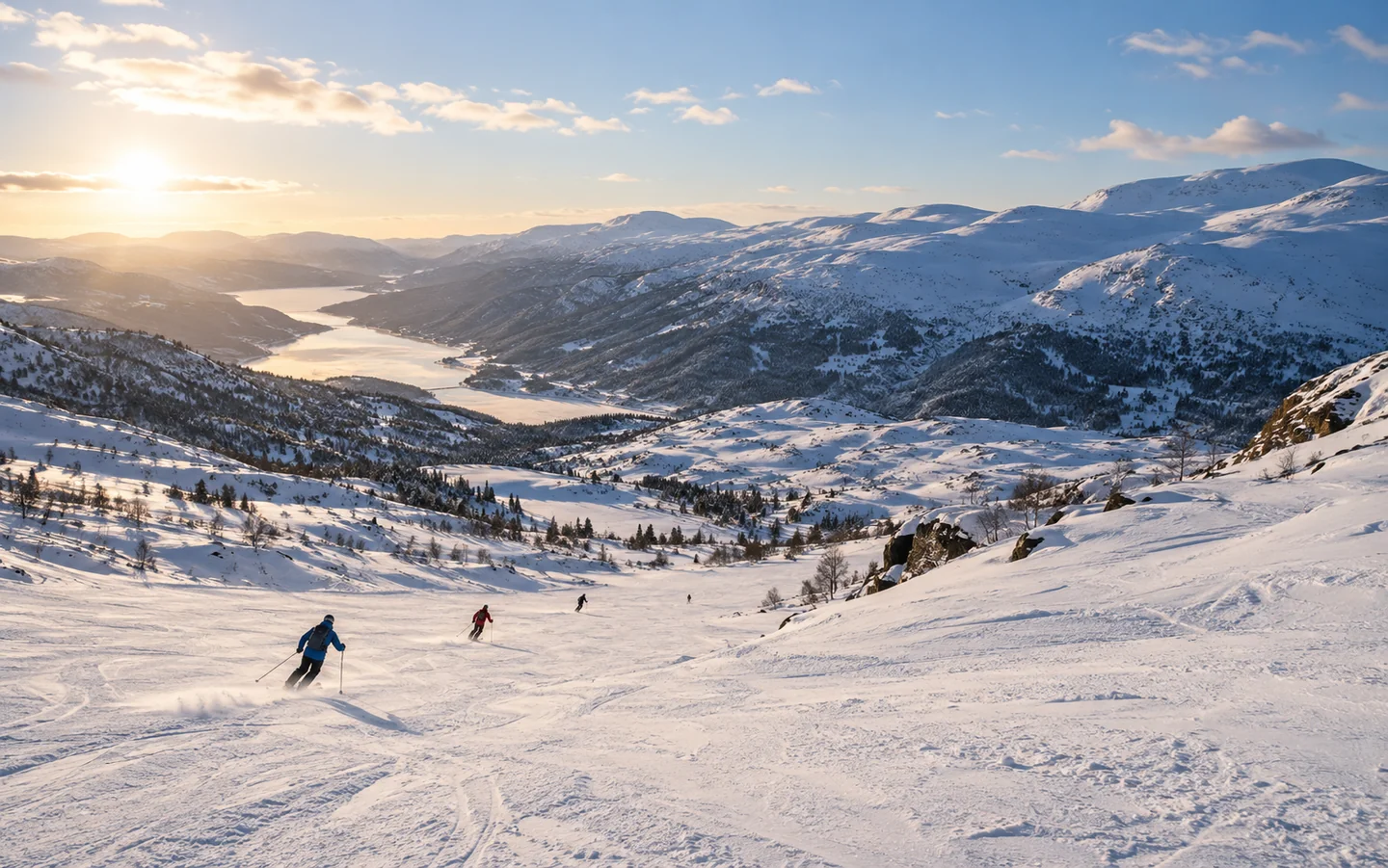 Illustrasjon: Åpne vinterbakker i et stille fjellandskap
